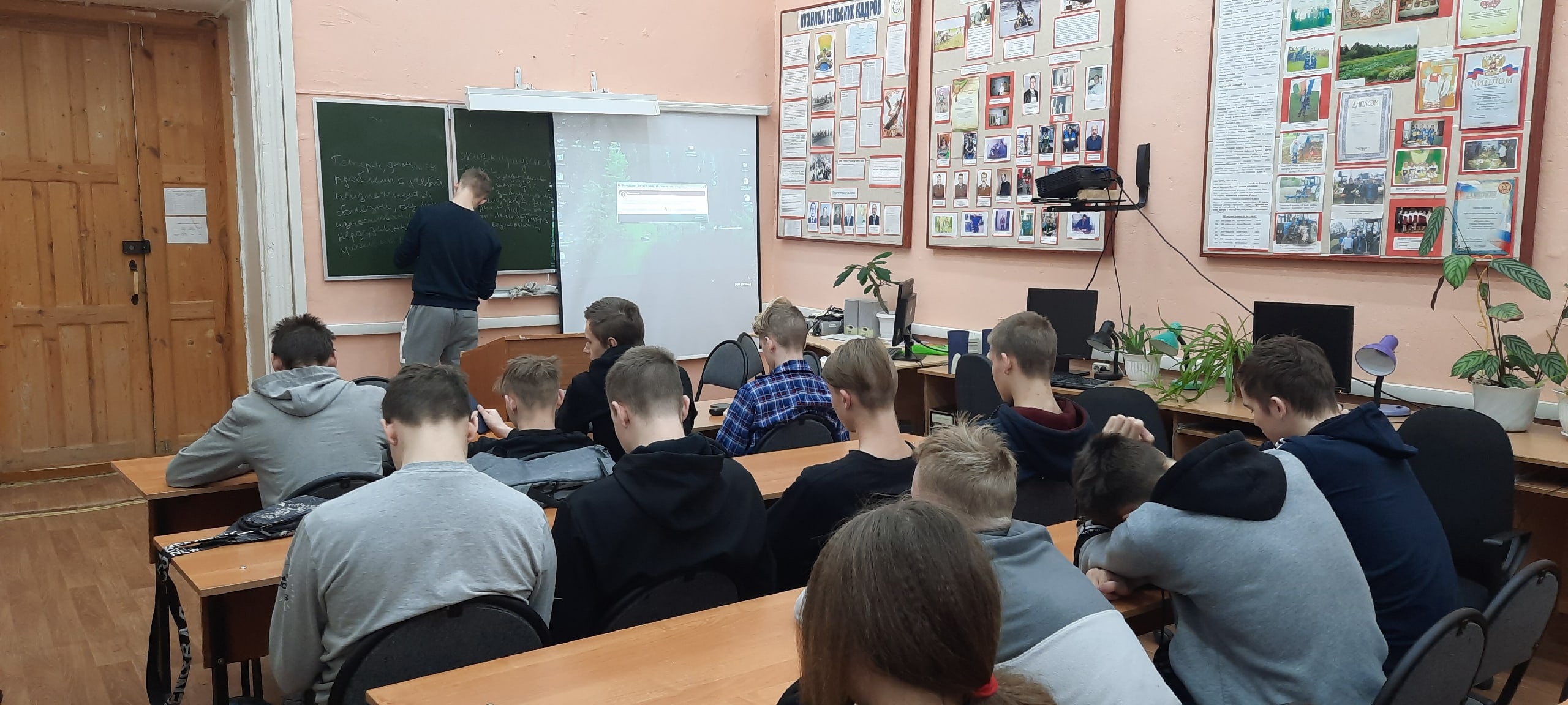 ЦЕНИ СВОЮ ЖИЗНЬ!!